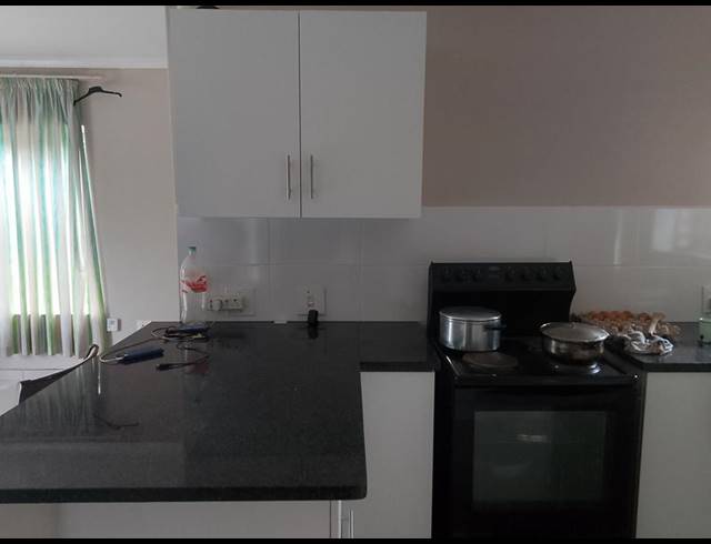 4 BEDROOM HOUSE FOR SALE IN SUIDERBERG